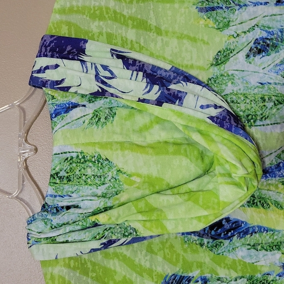 Boho Chic half zip front light hoodie, size M, 21 in pit/pit, great condition - Picture 4 of 5